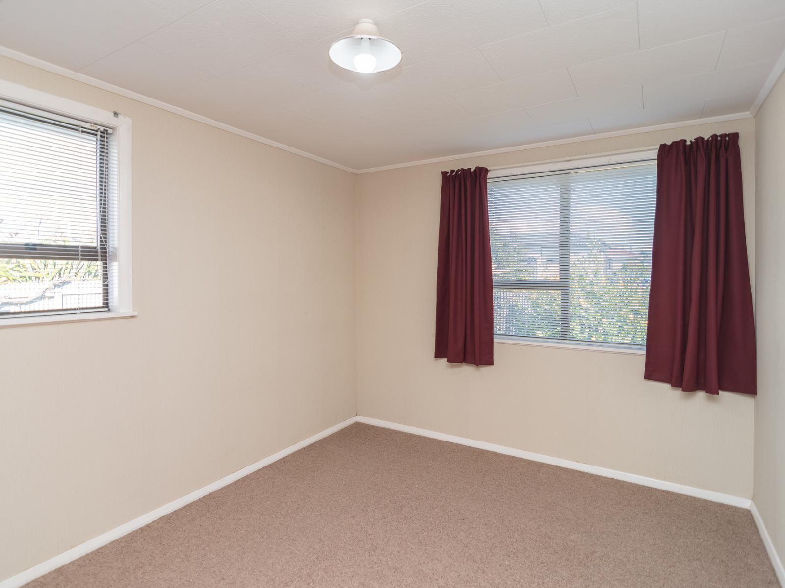 36 Kelvin Street, Marchwiel