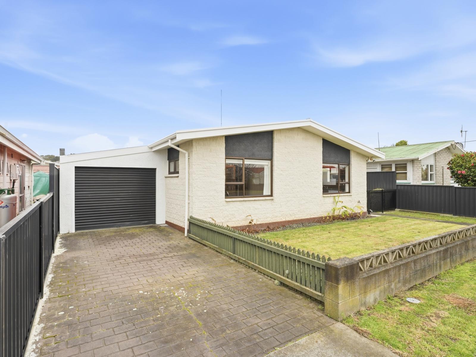 22 Liverpool Street, Whanganui Central
