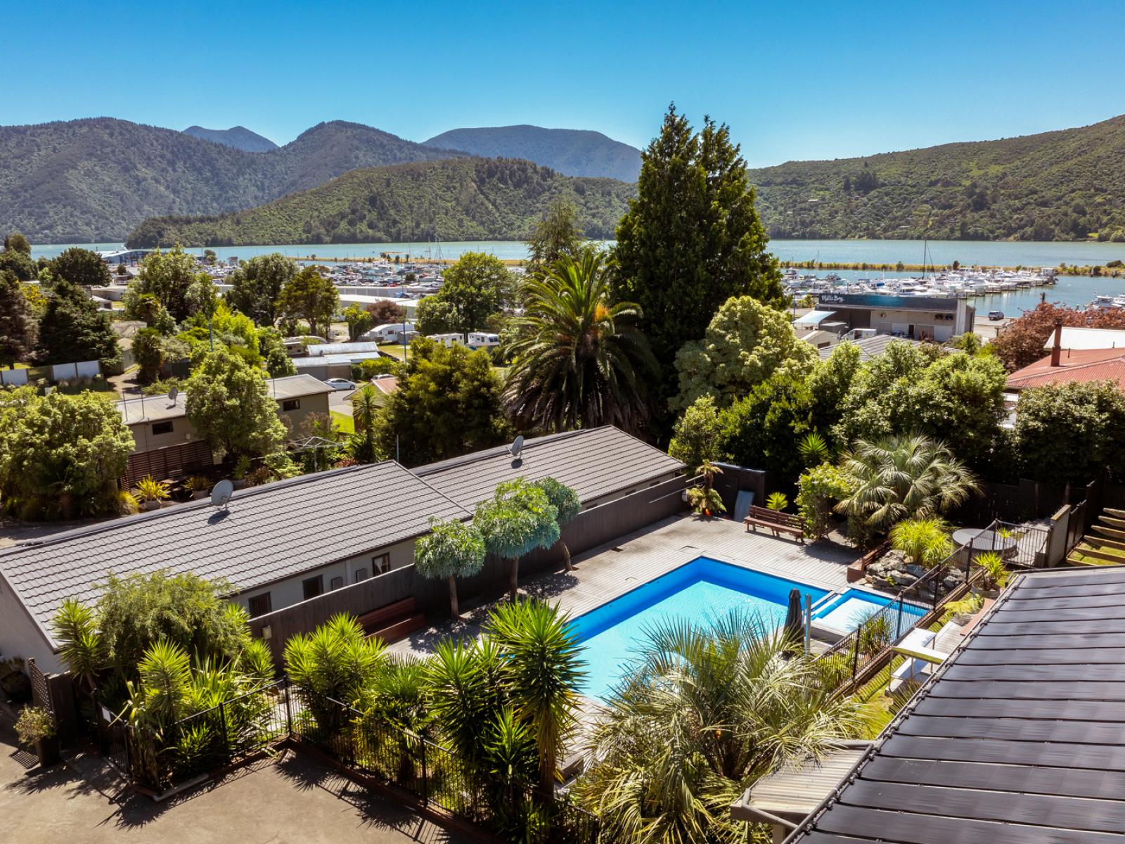 50 Main Road, Havelock