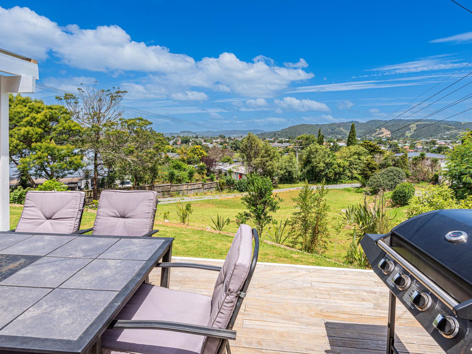 4b Paranui Crescent, Tikipunga