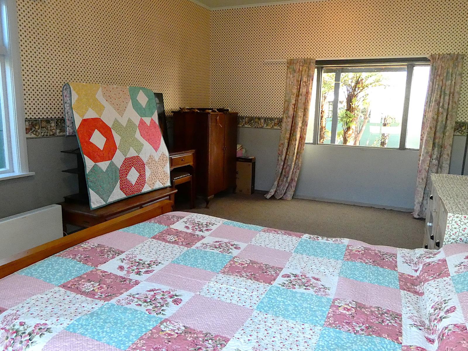56 McGill Street, Waimangaroa