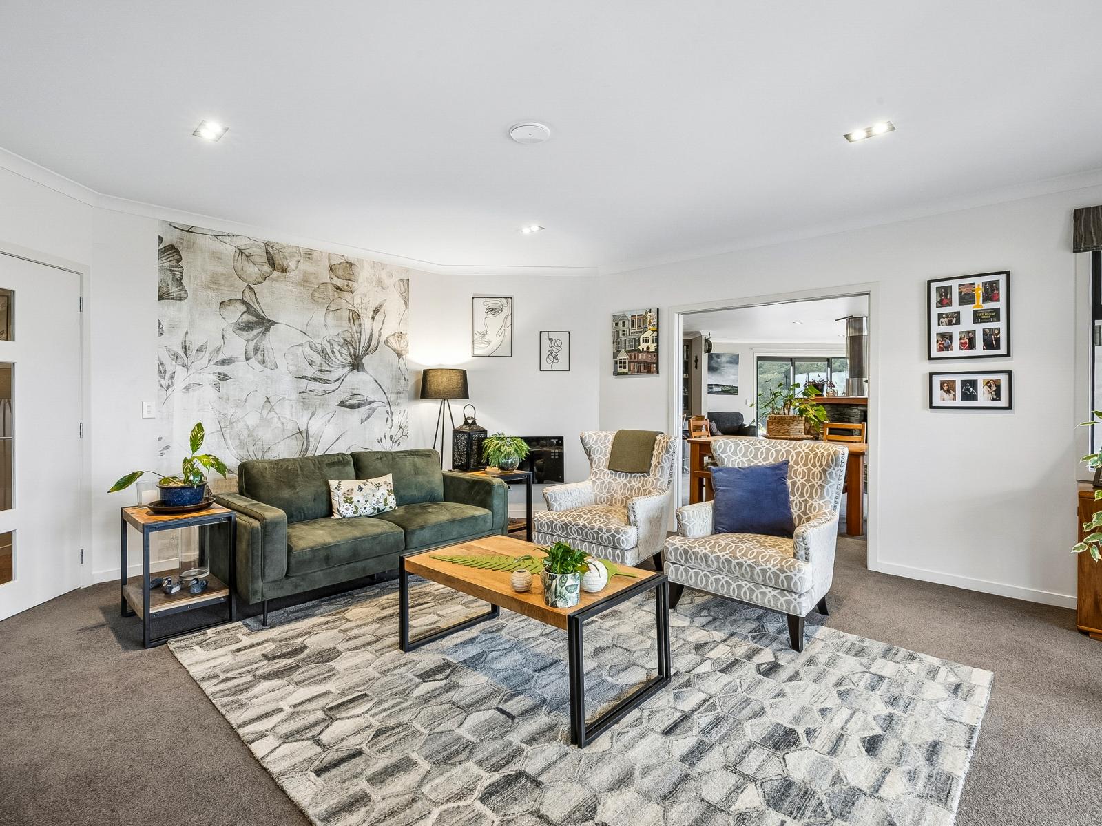42 Woodside Road, Woodside
