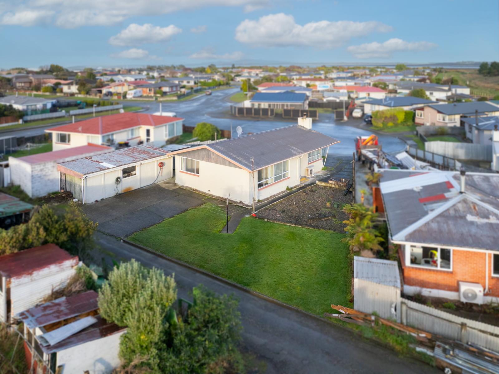 3 Paisley Court, Kew