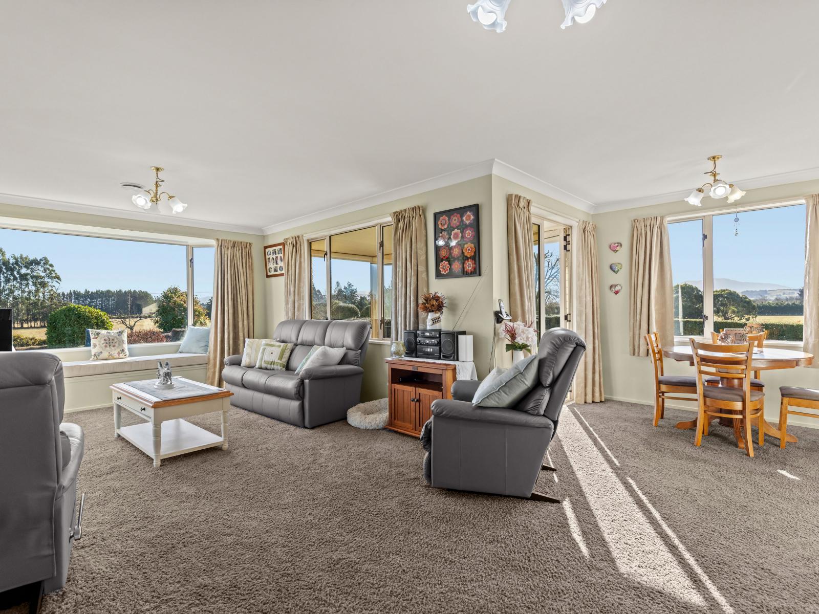 426 Earlys Road, Cust