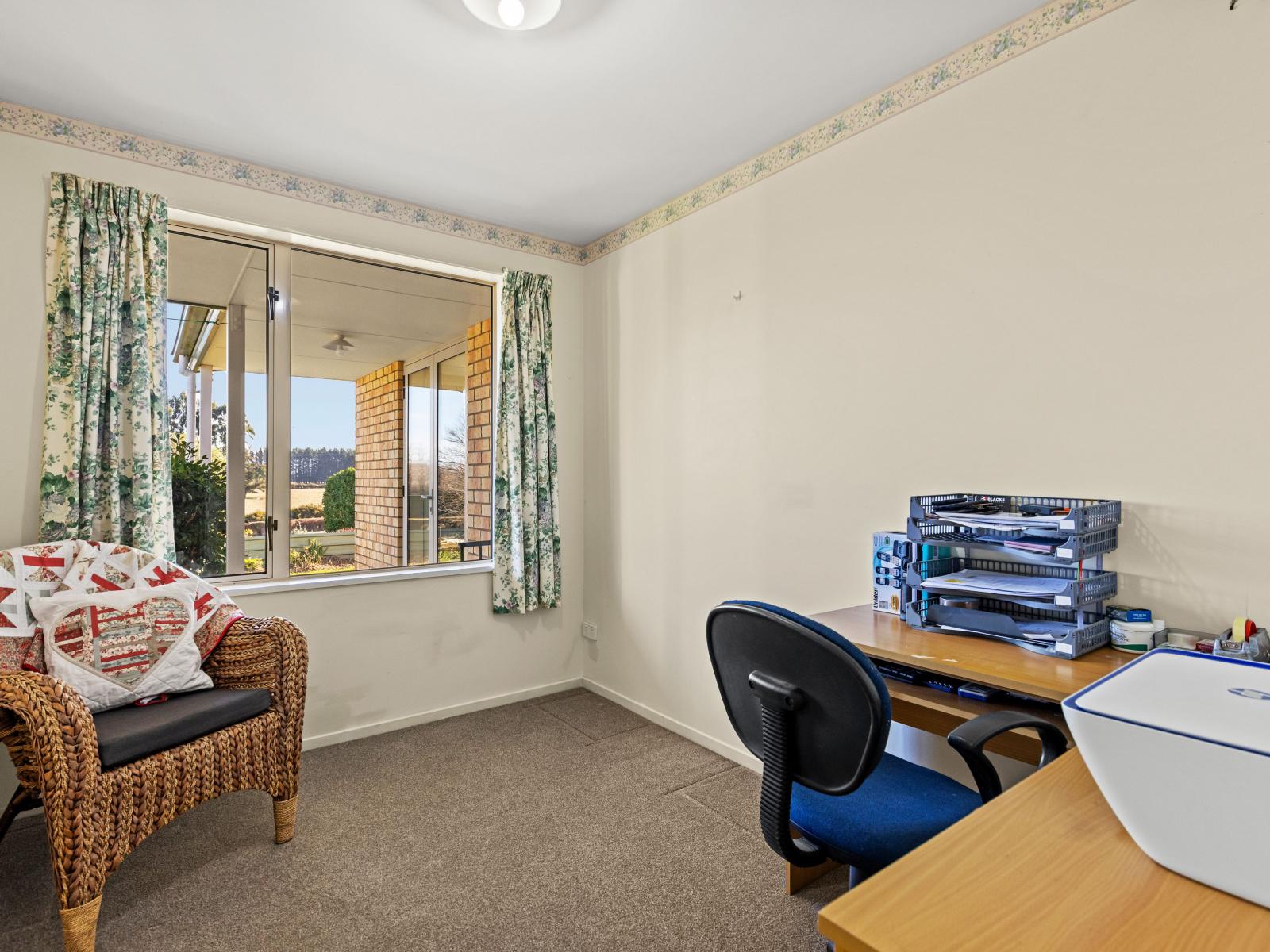 426 Earlys Road, Cust
