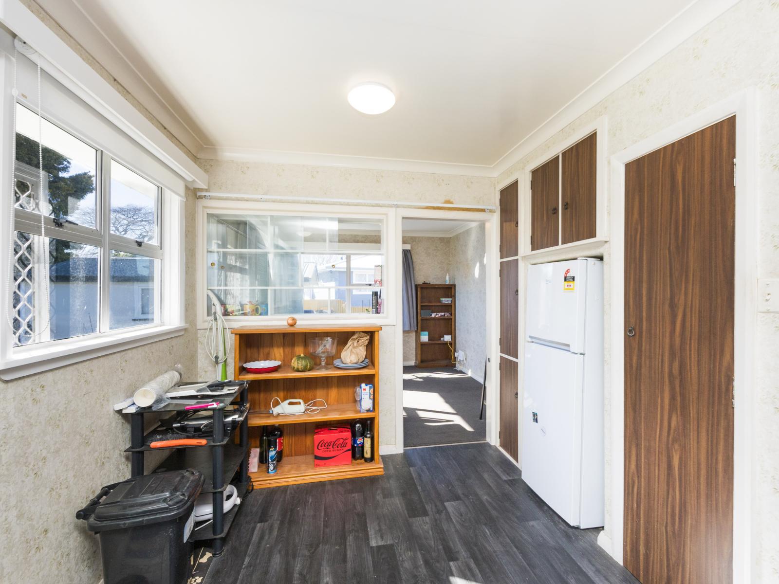 24 Kent Crescent, Awapuni