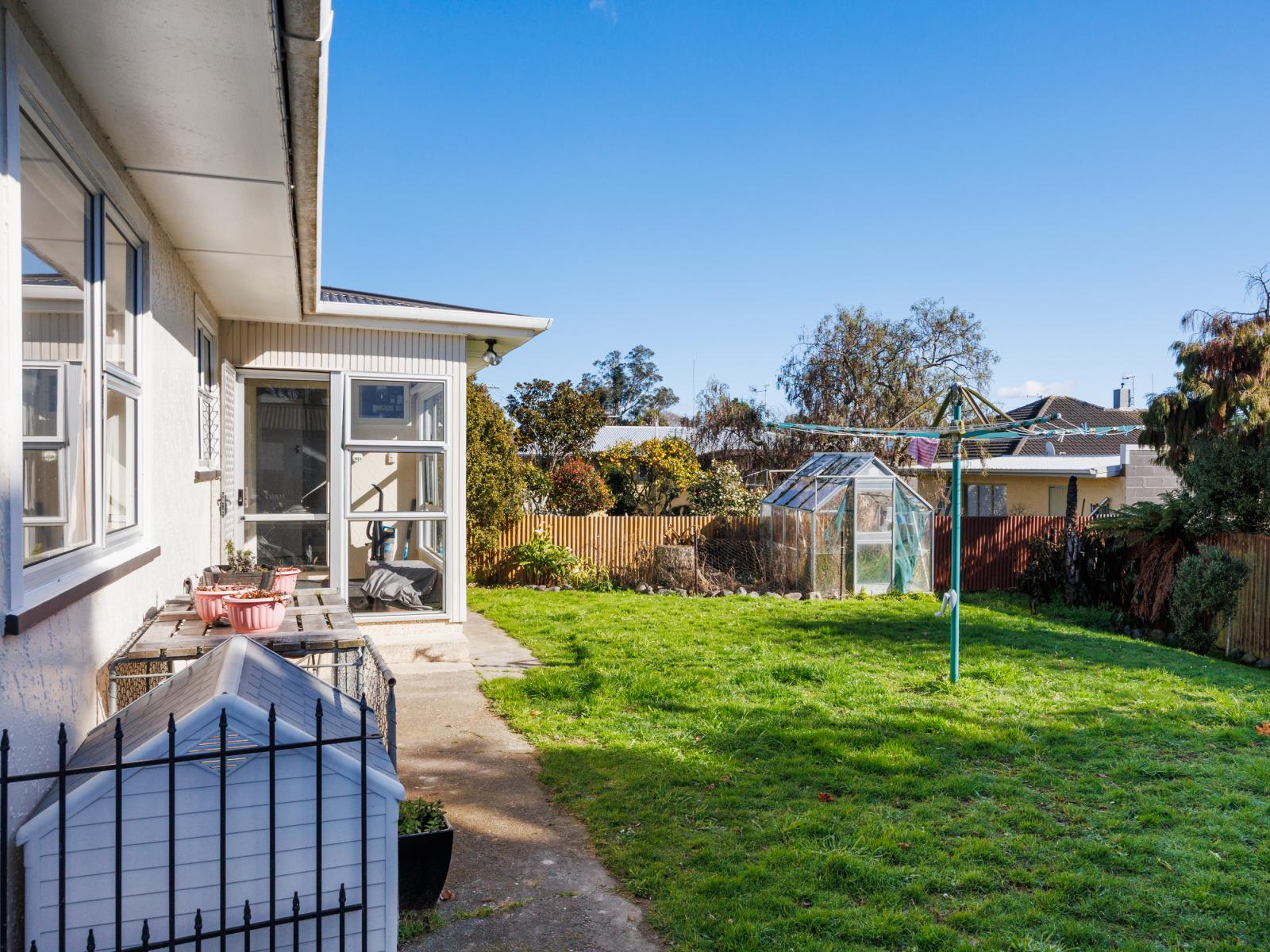 24 Kent Crescent, Awapuni
