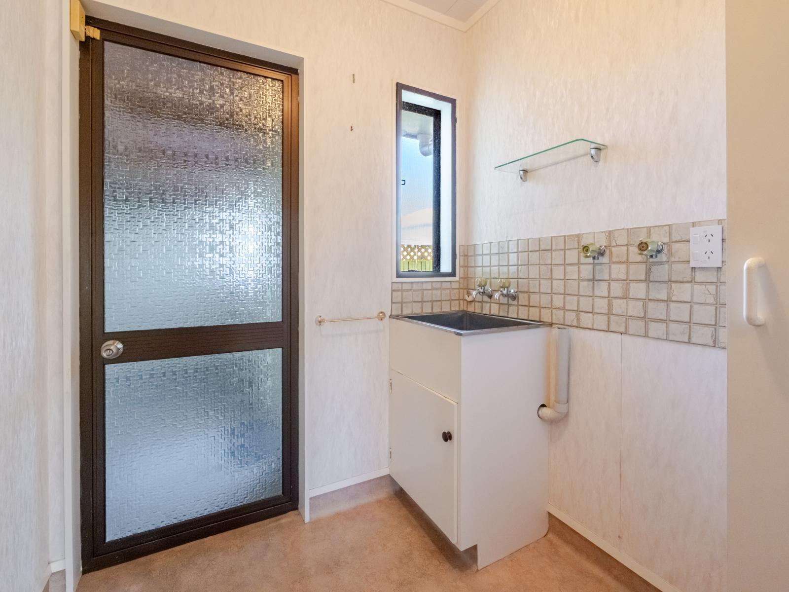 Unit 2, 407 Gloucester Street, Taradale