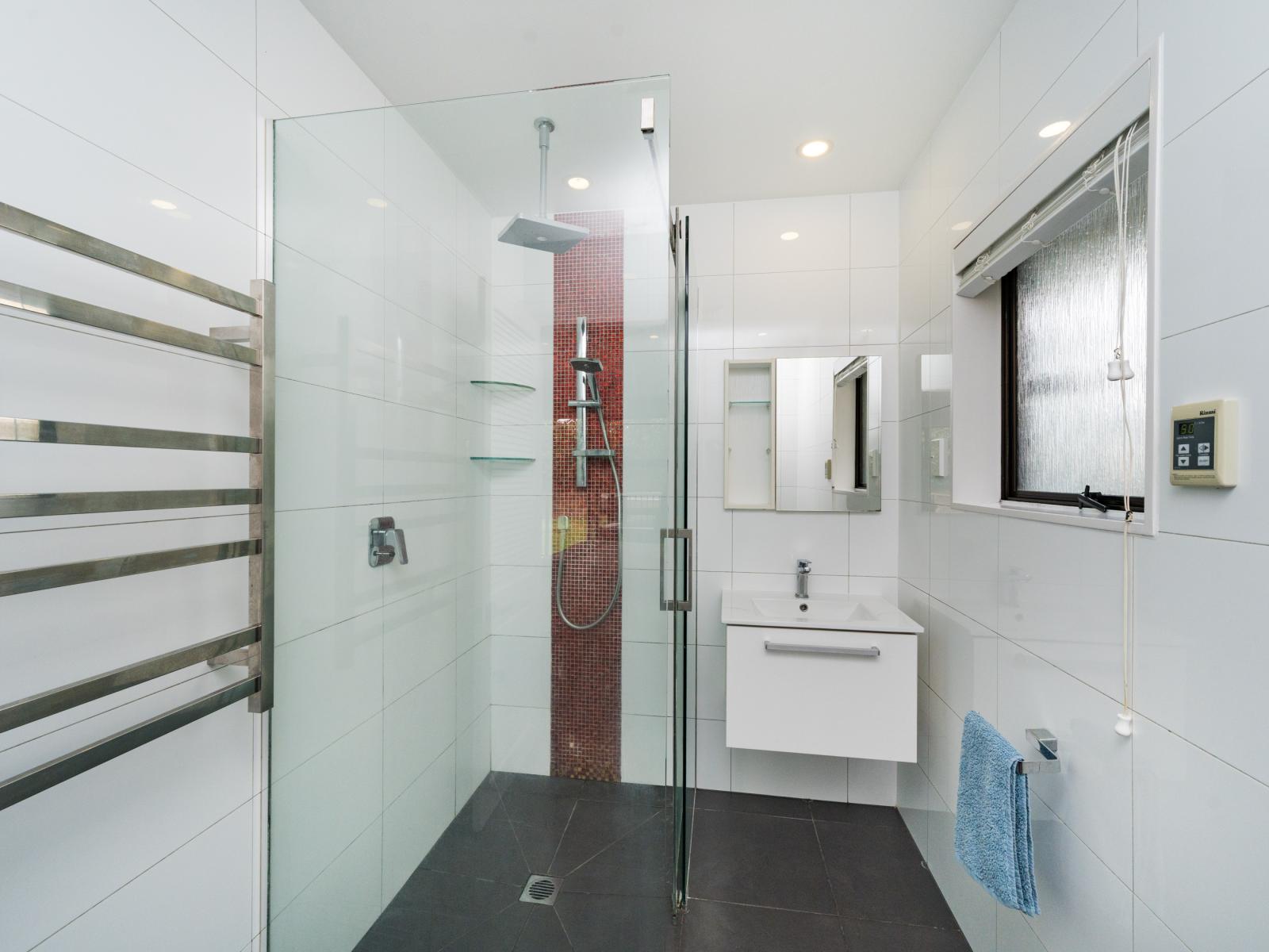 108 John F Kennedy Drive, Milson