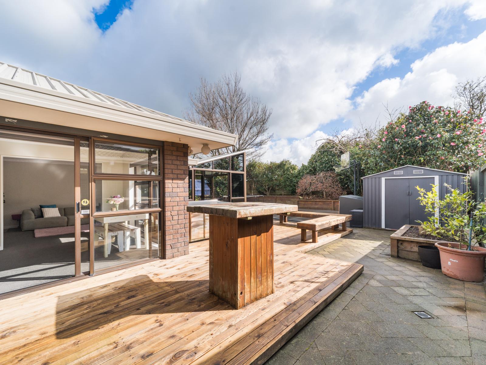 108 John F Kennedy Drive, Milson