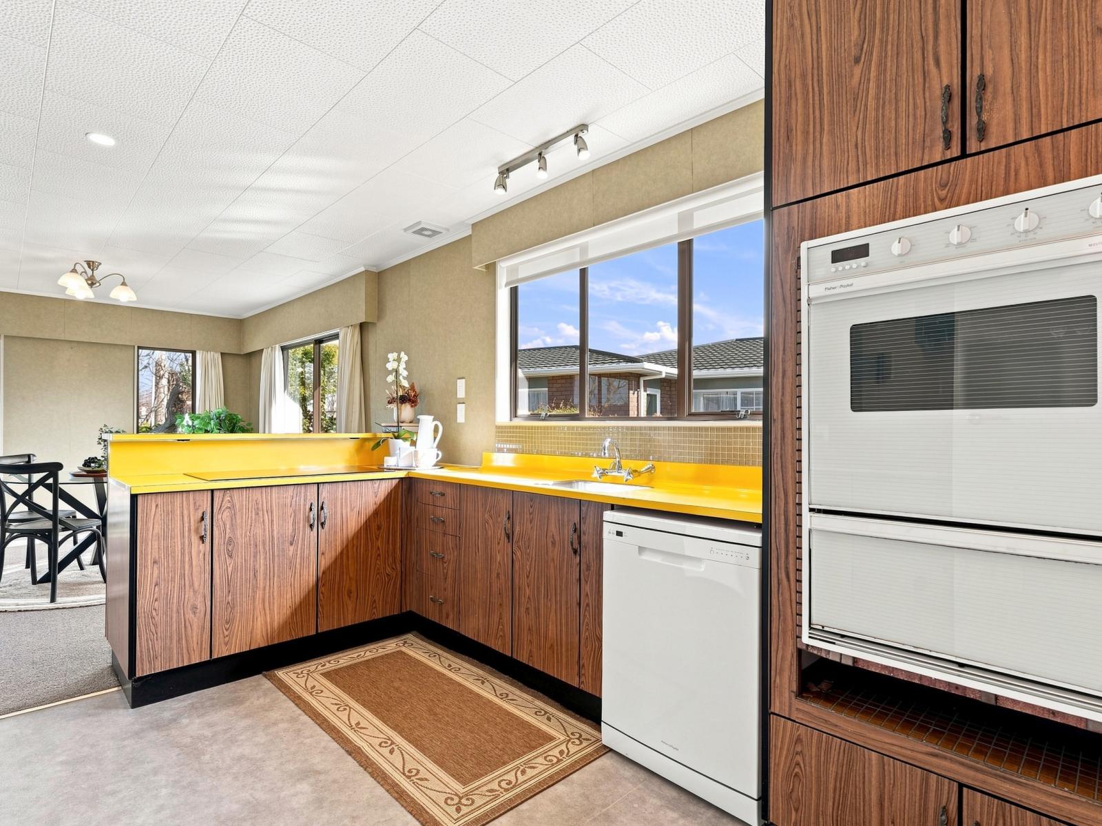 36 Somerset Road, Springvale