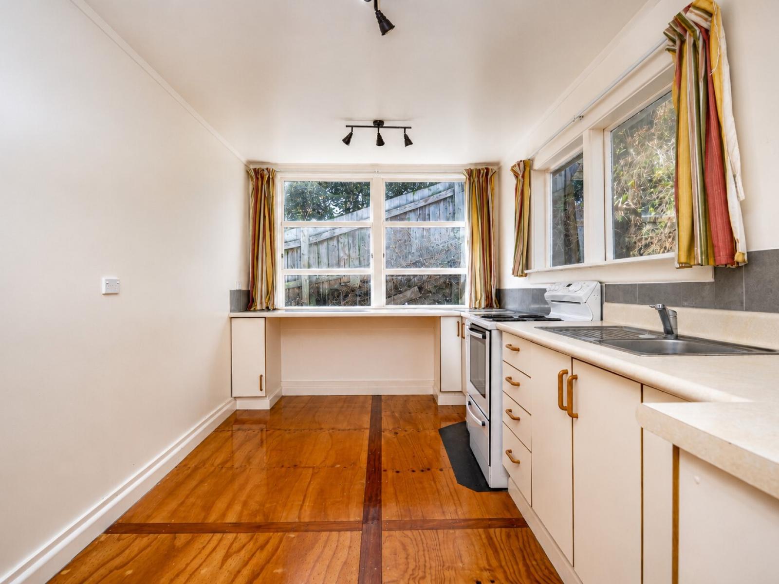 3 Coote Road, Bluff Hill