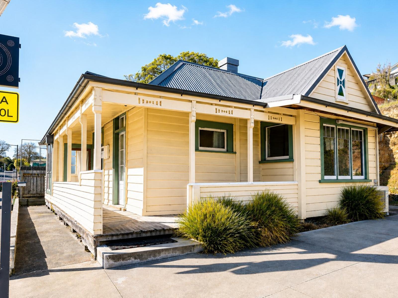 3 Coote Road, Bluff Hill