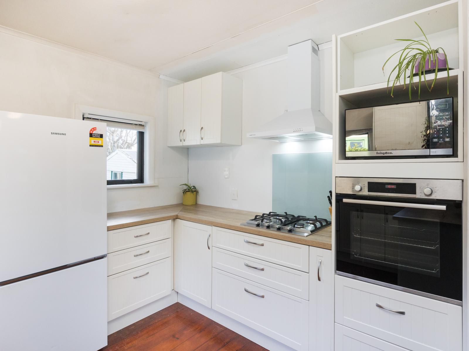 8 Dundas Road, Sanson