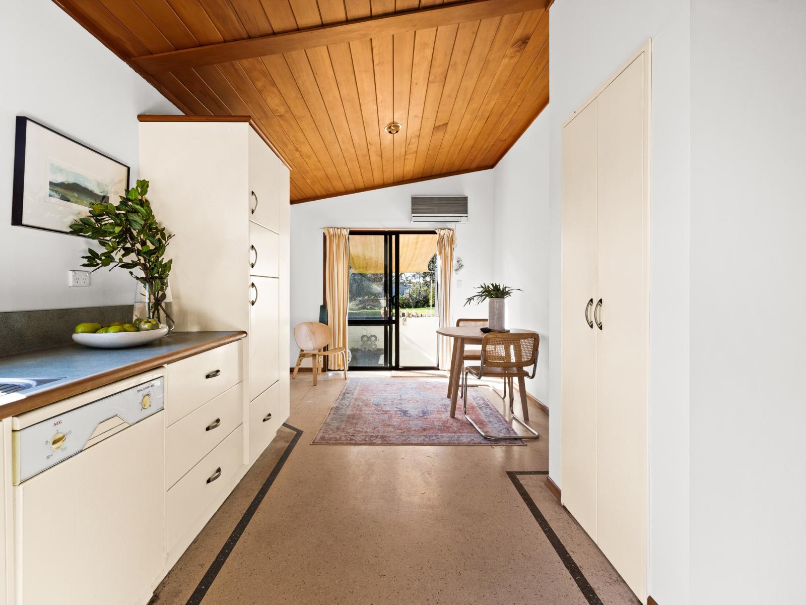 18 Petane Road, Bay View