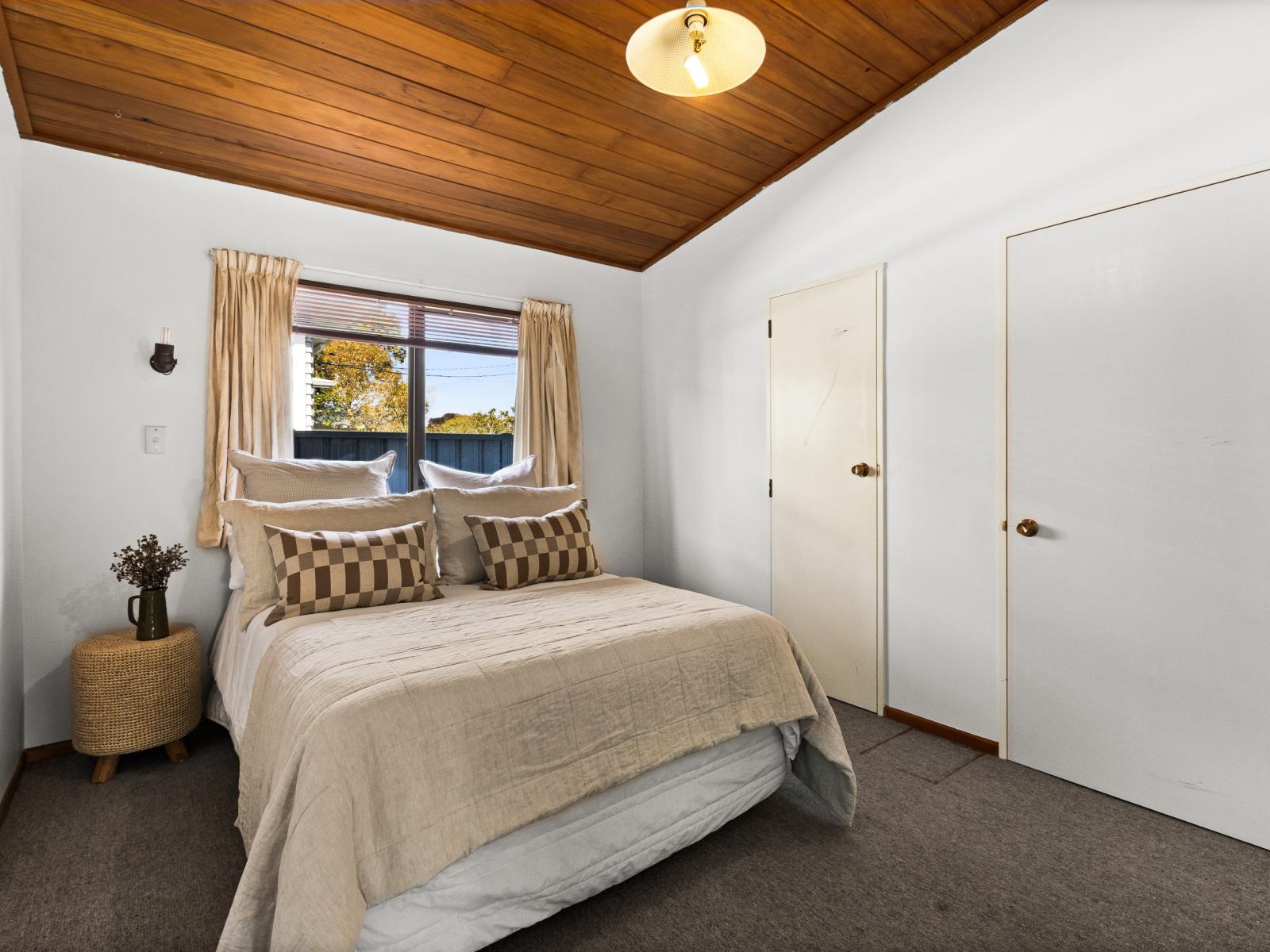 18 Petane Road, Bay View