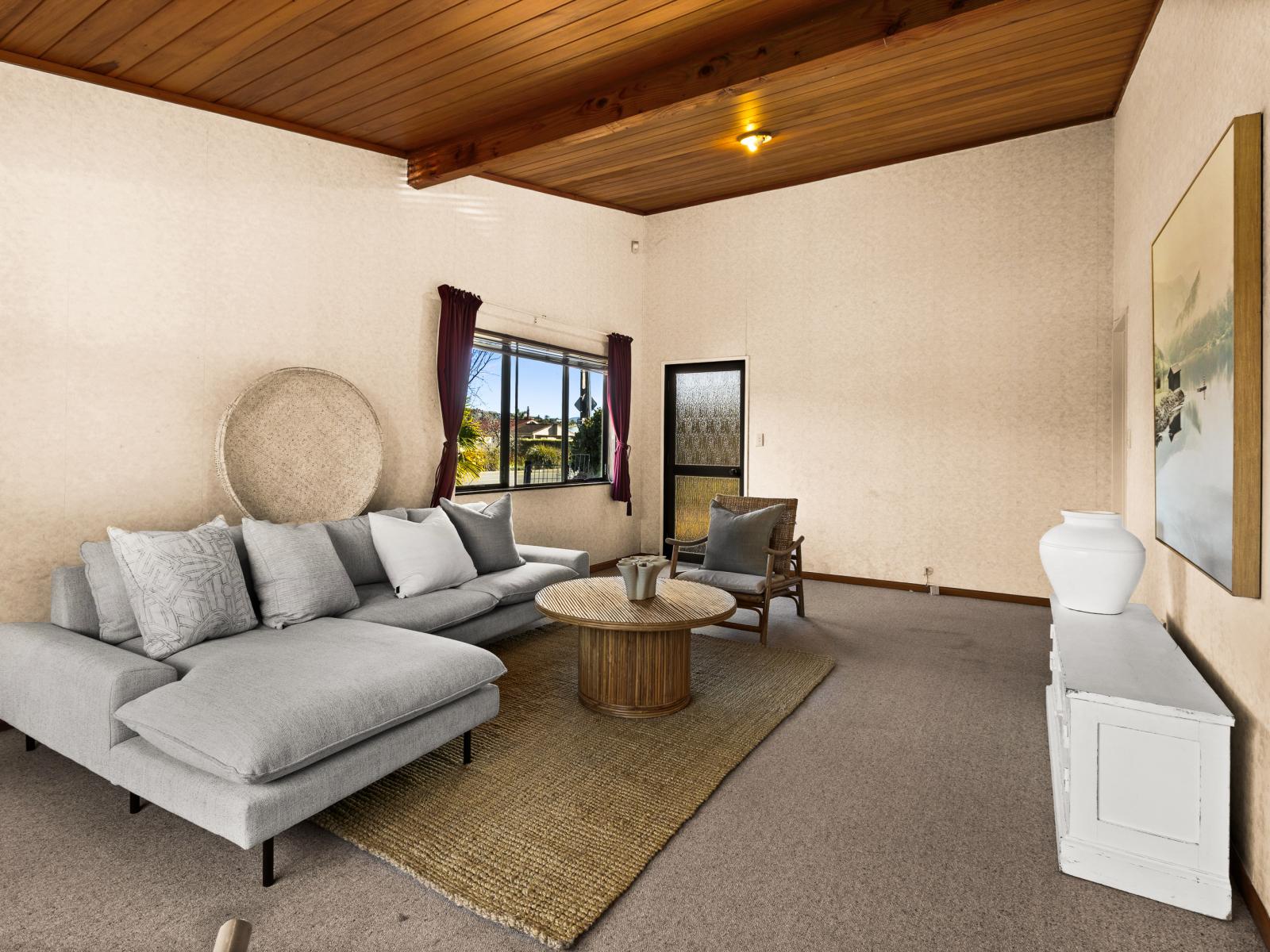 18 Petane Road, Bay View