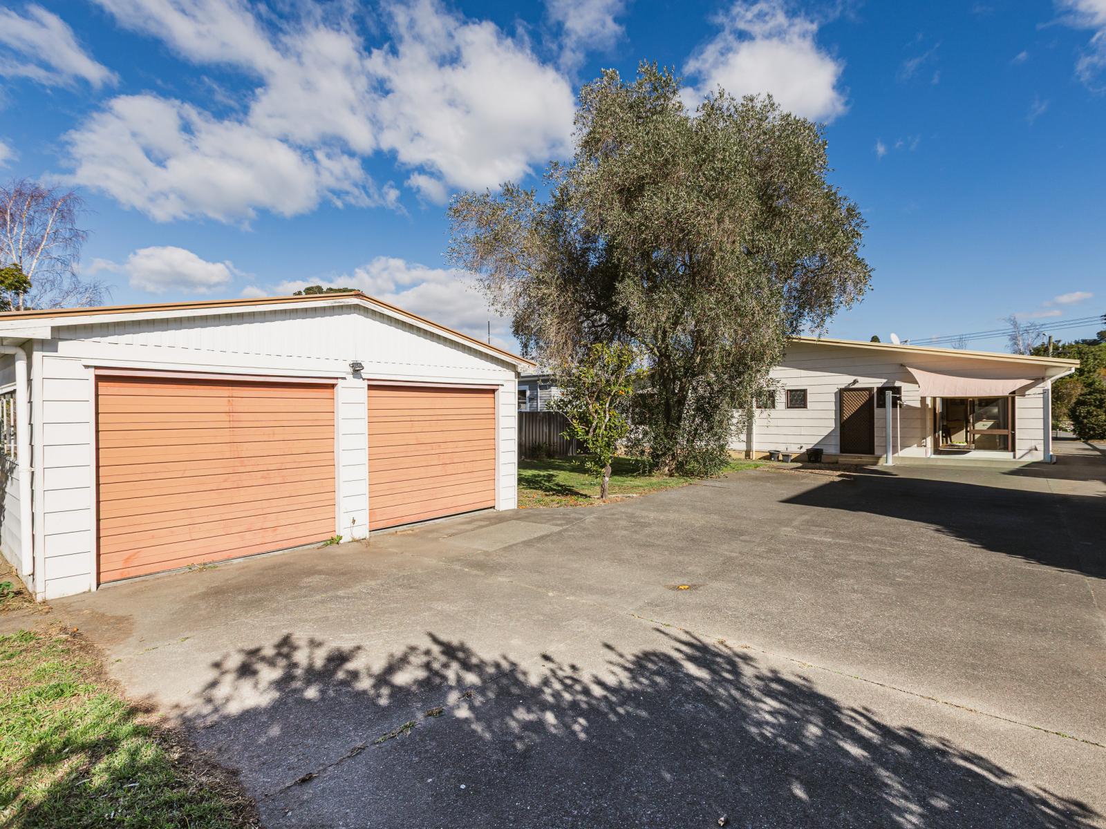 18 Petane Road, Bay View