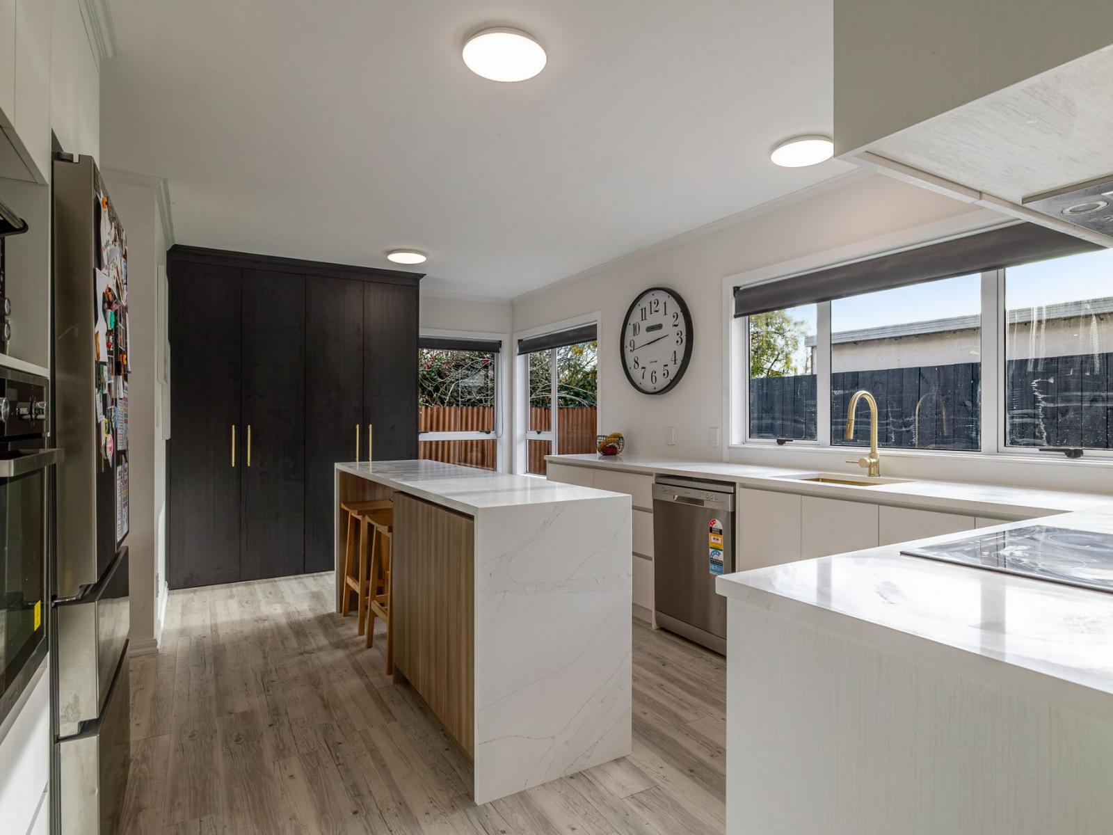 422a Botanical Road, West End
