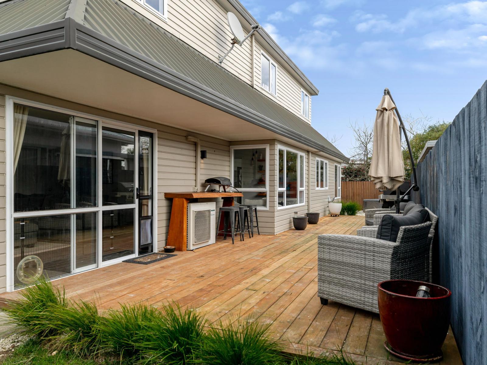 422a Botanical Road, West End