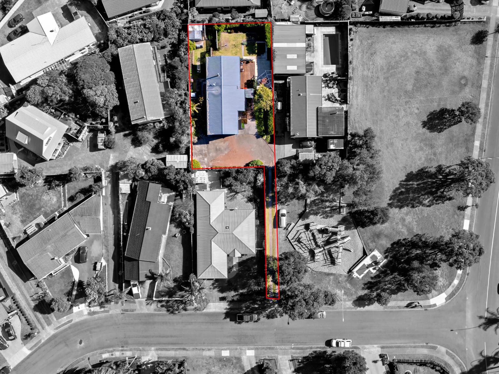 6 The Glebe, Coastlands