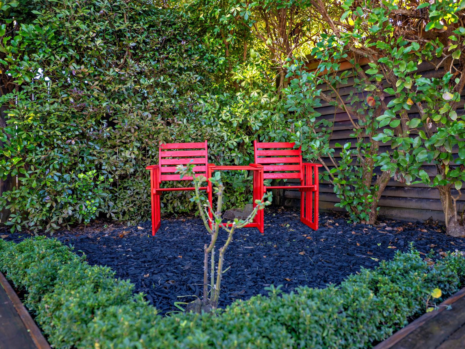 6 The Glebe, Coastlands