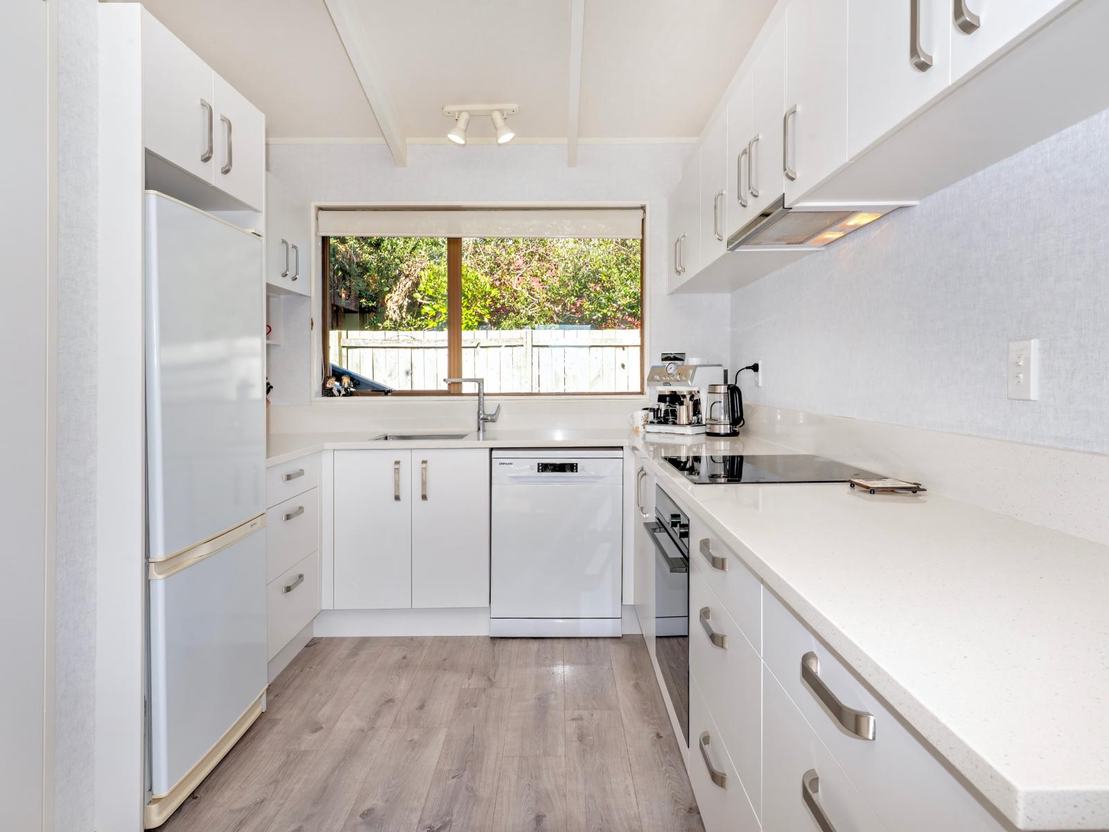 6 The Glebe, Coastlands