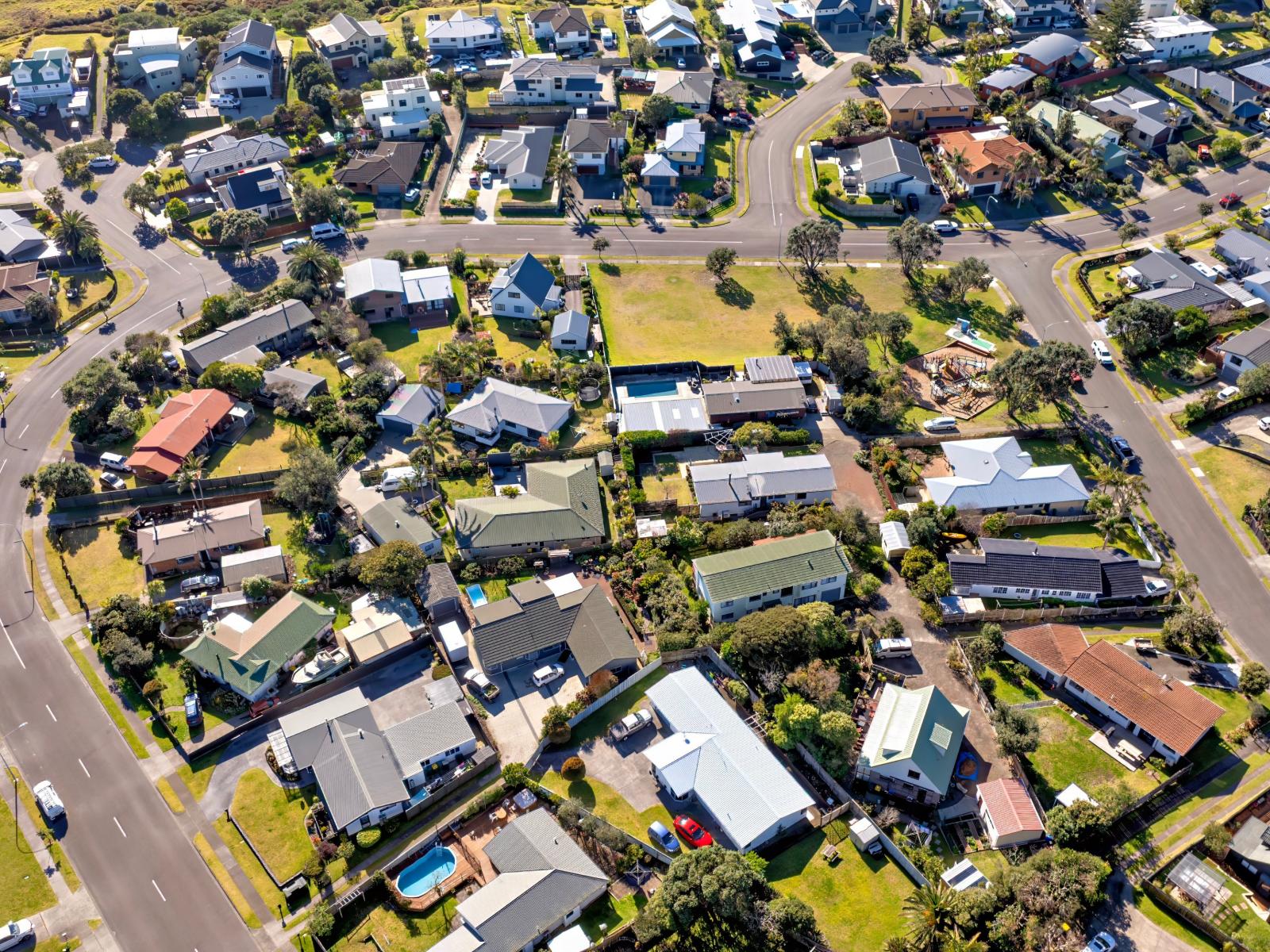 6 The Glebe, Coastlands