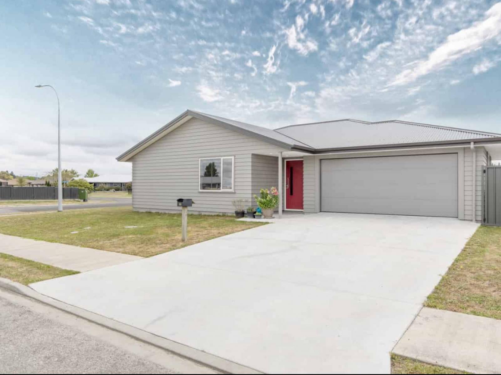 33 Belgrove Drive, Waipukurau
