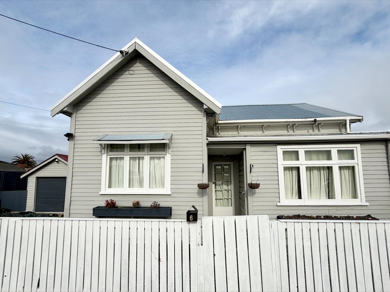 6 Mill St, Westport