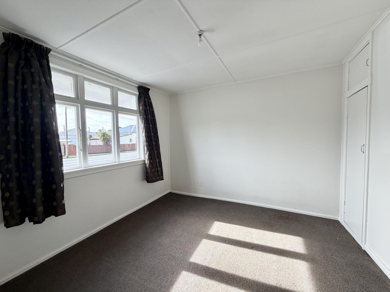 6 Mill St, Westport