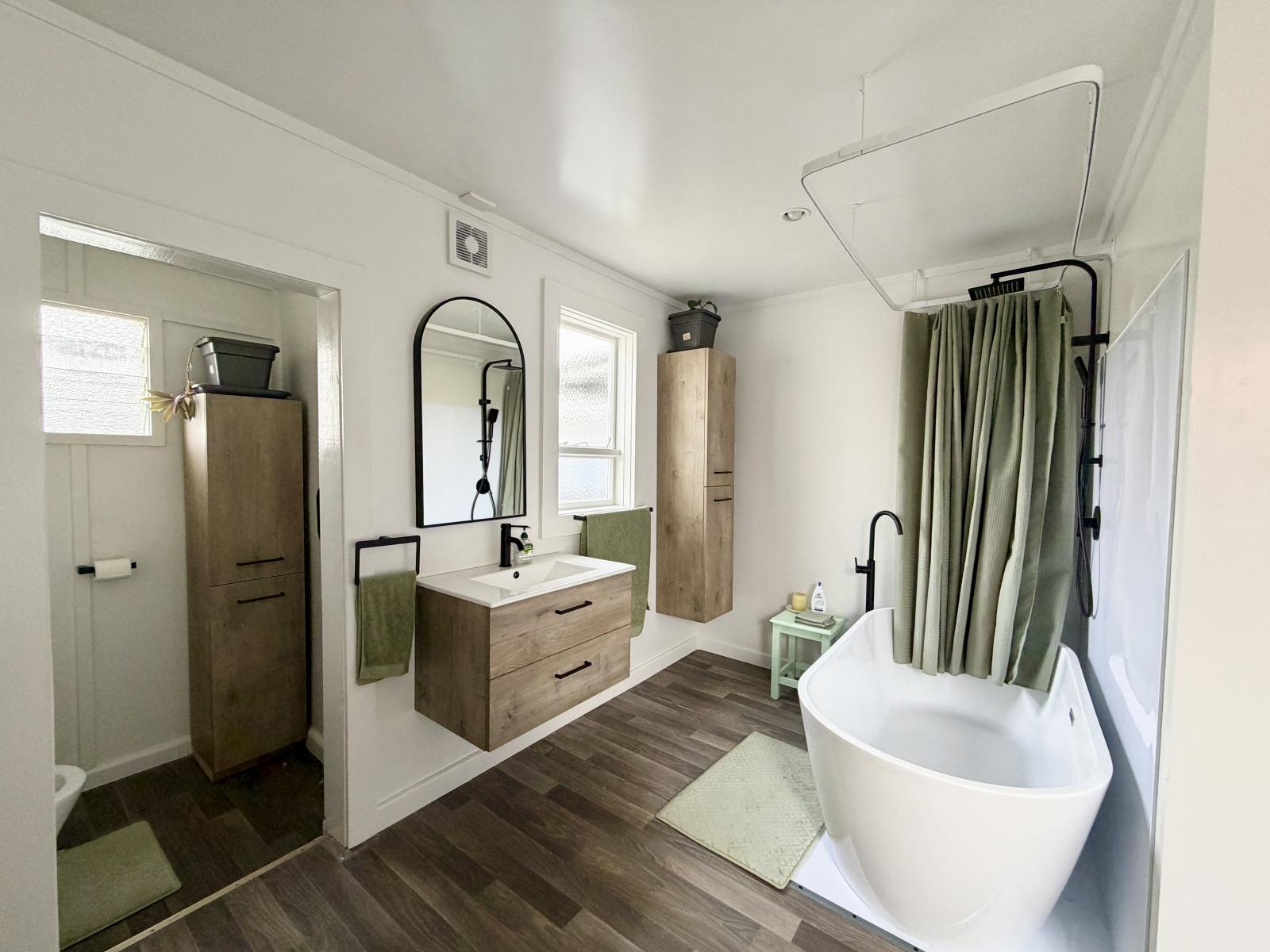 6 Mill St, Westport