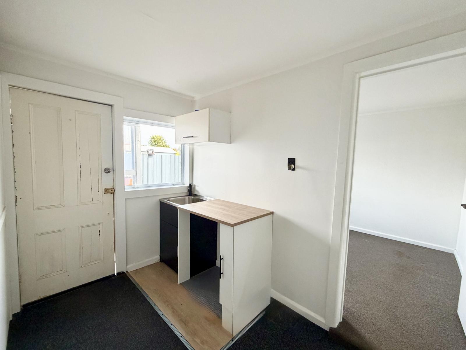 6 Mill St, Westport