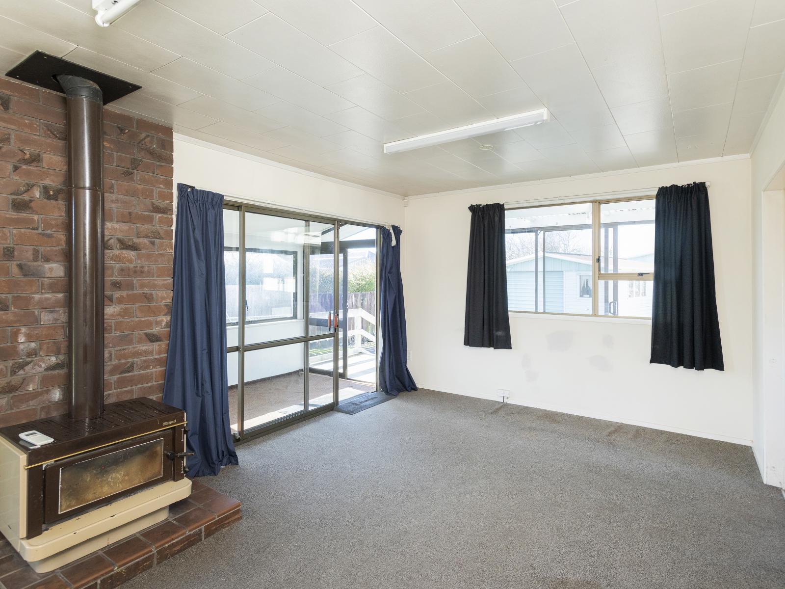 244 Lytton Road, Elgin