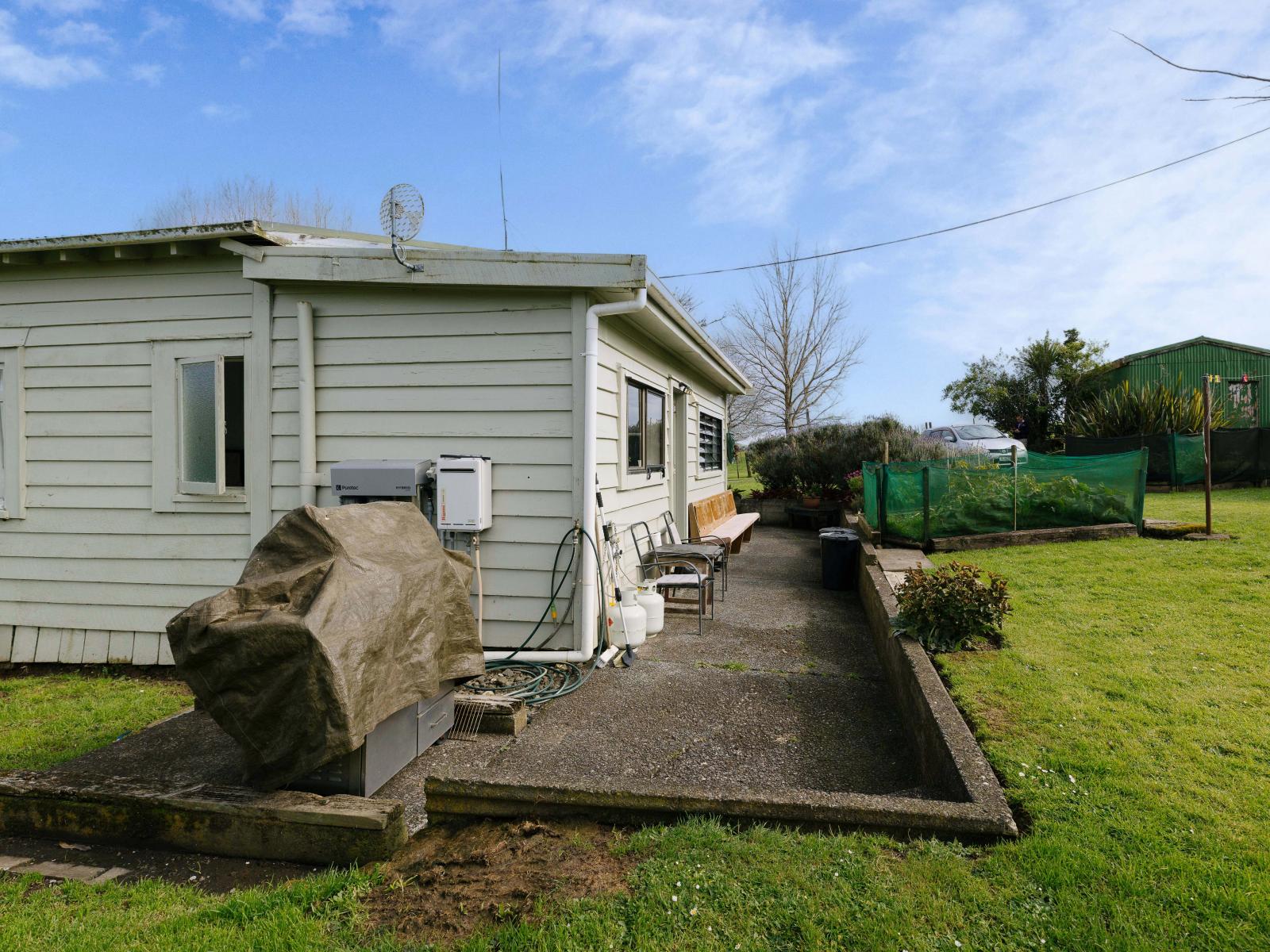 2192 Omana Road, Pukehuia