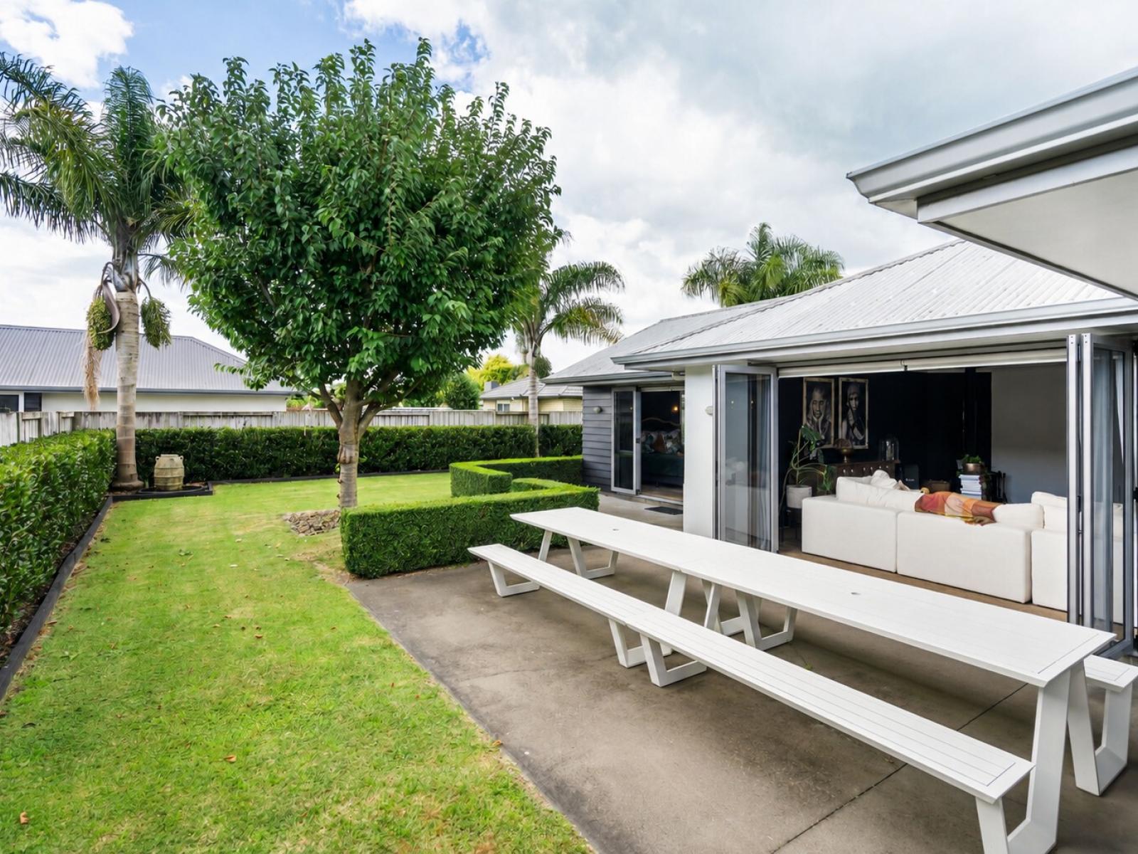27 Norfolk Drive, Cambridge