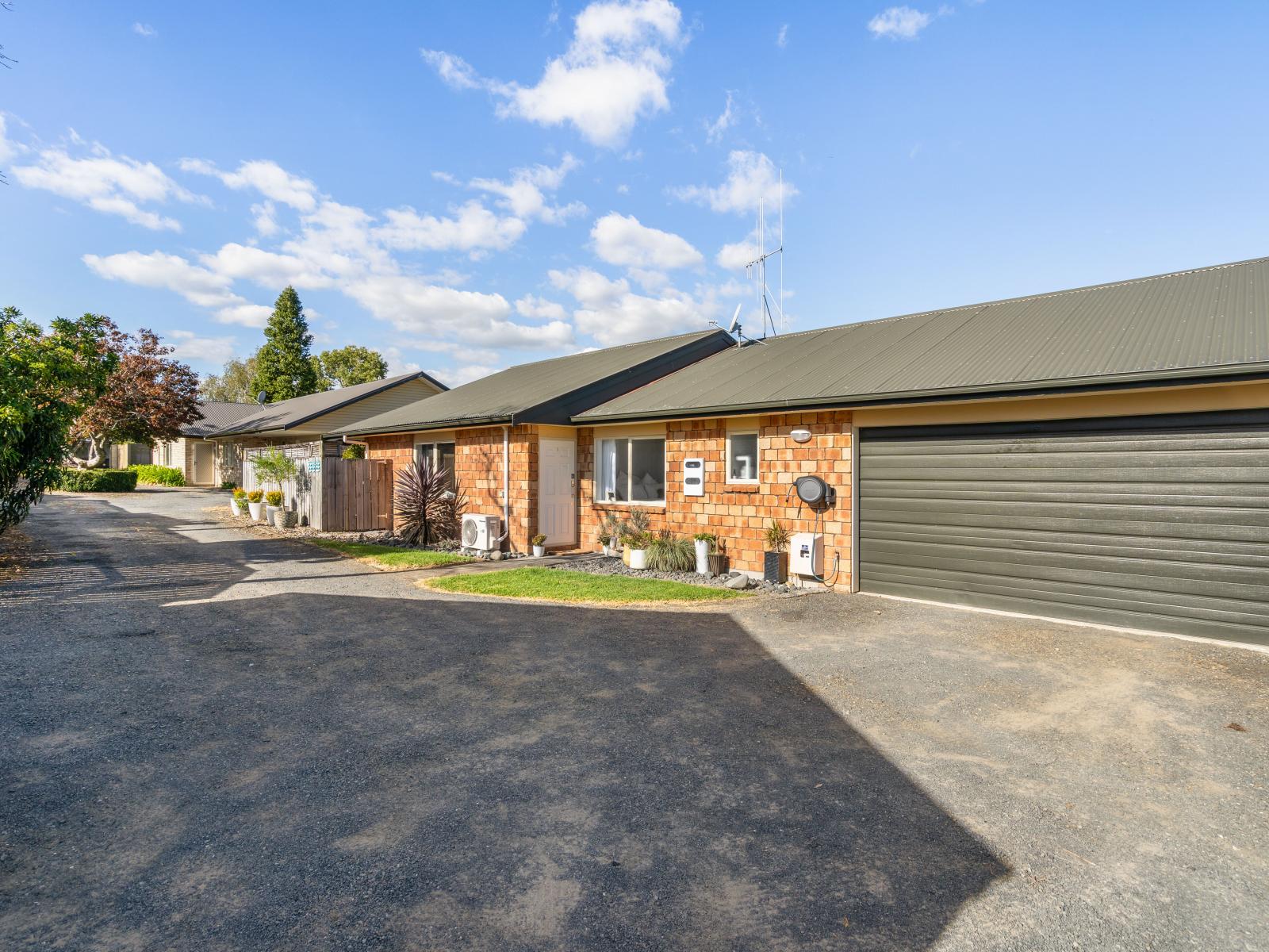 86B Moore Street, Leamington
