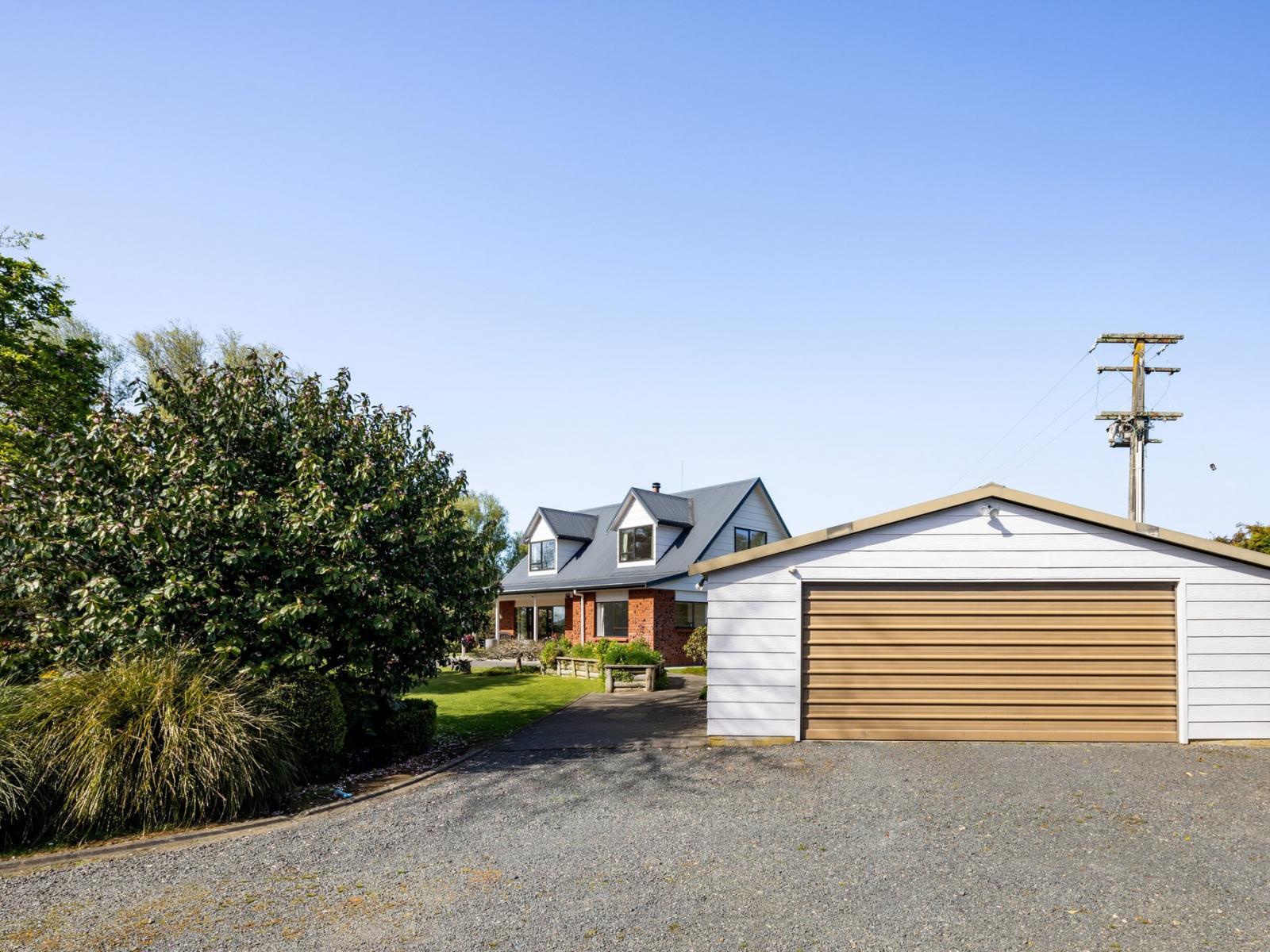166 Racecourse Road, Cambridge