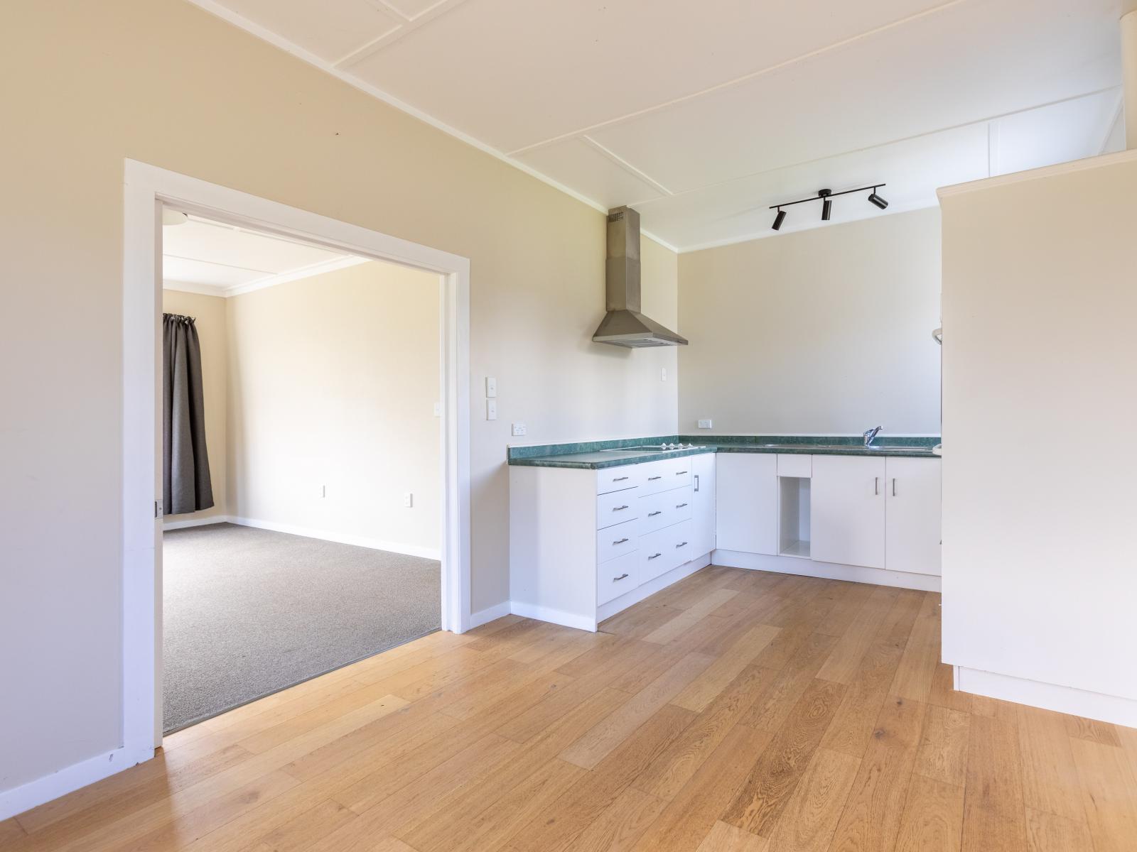 87 Hovding Street, Norsewood