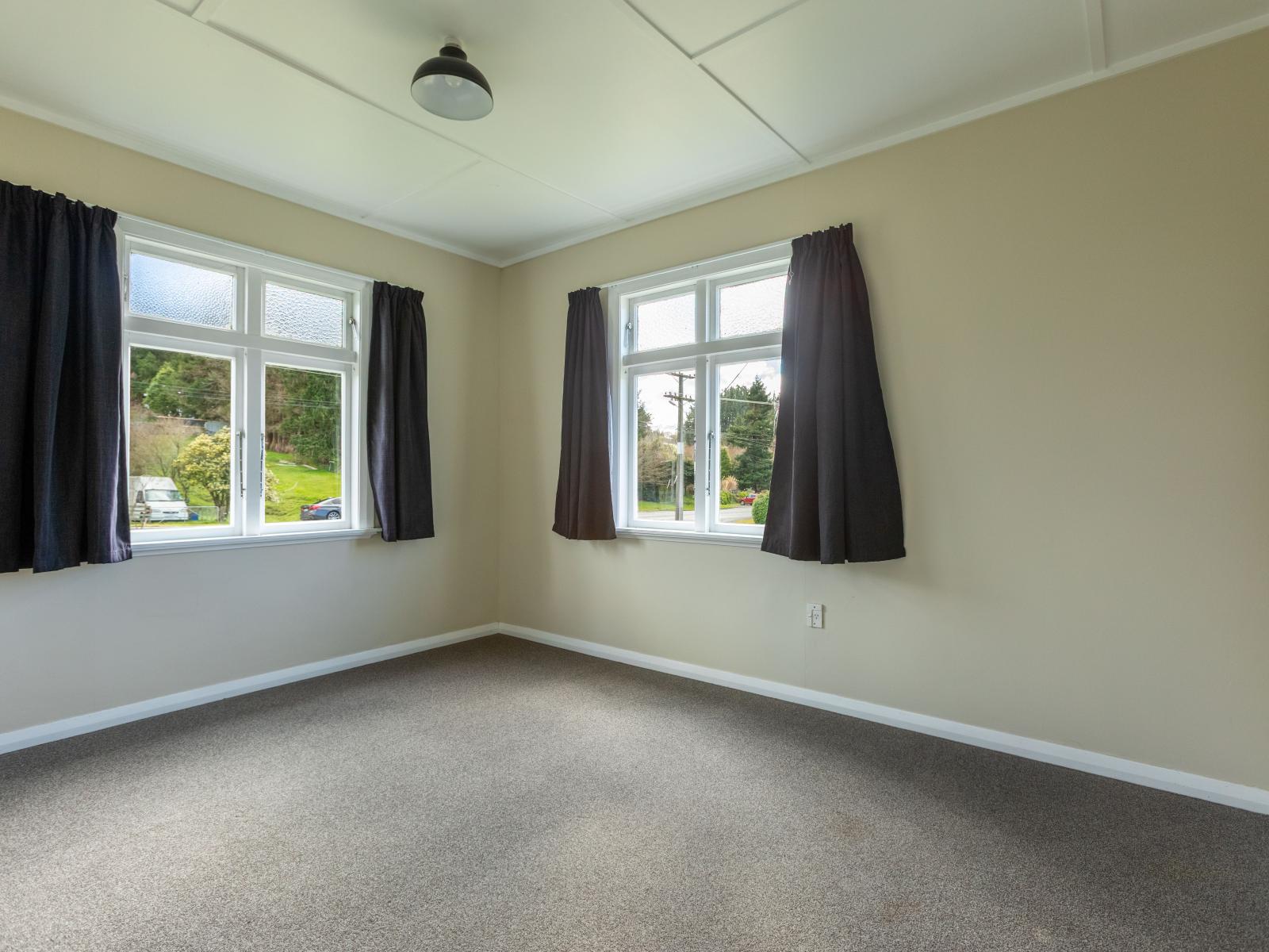 87 Hovding Street, Norsewood