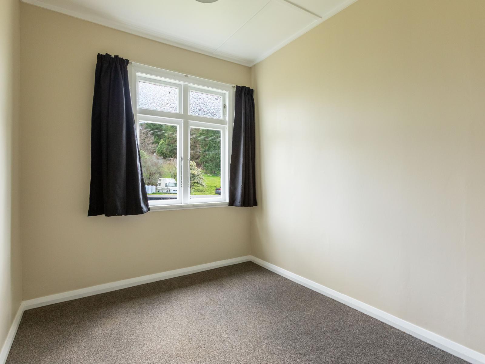 87 Hovding Street, Norsewood