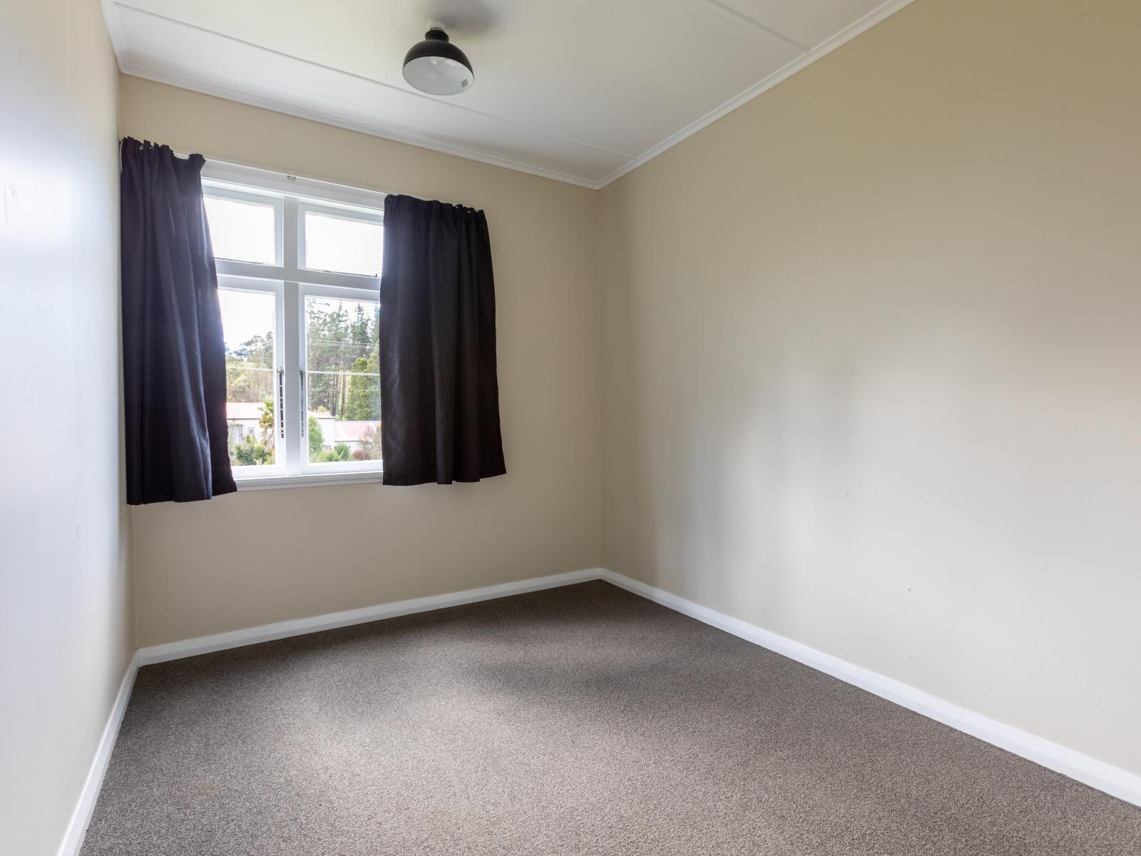 87 Hovding Street, Norsewood