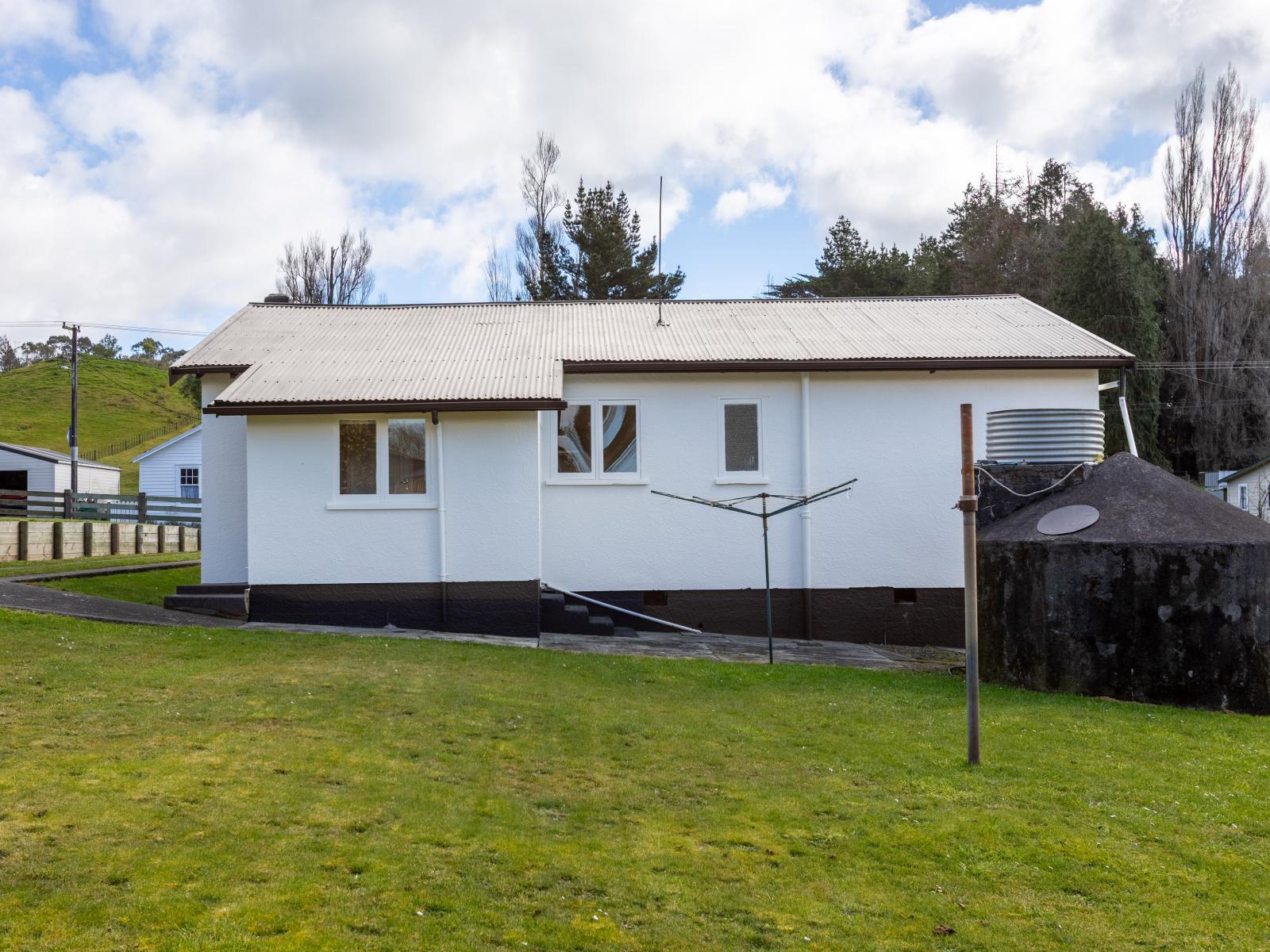 87 Hovding Street, Norsewood