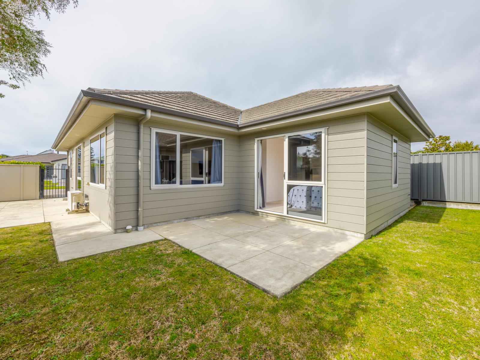 12 Drake Crescent, Awatoto