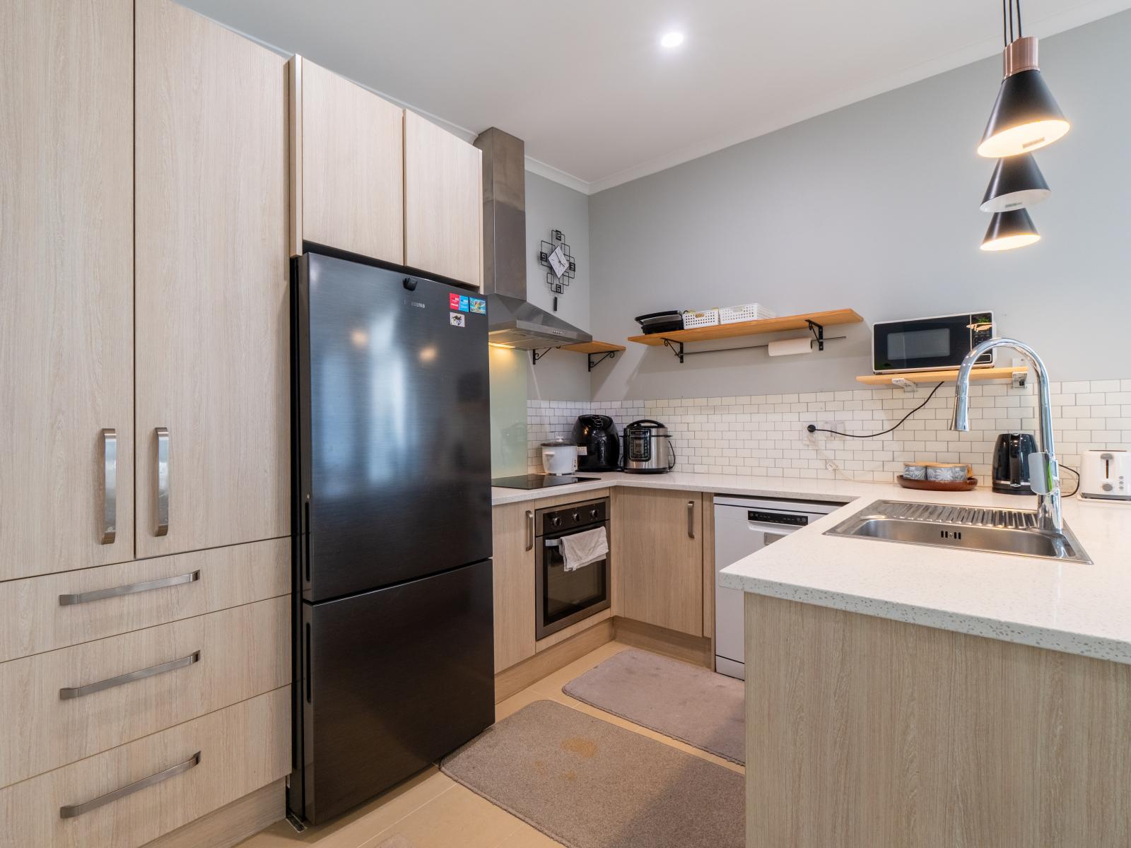 22 Beatty Street, Strathern