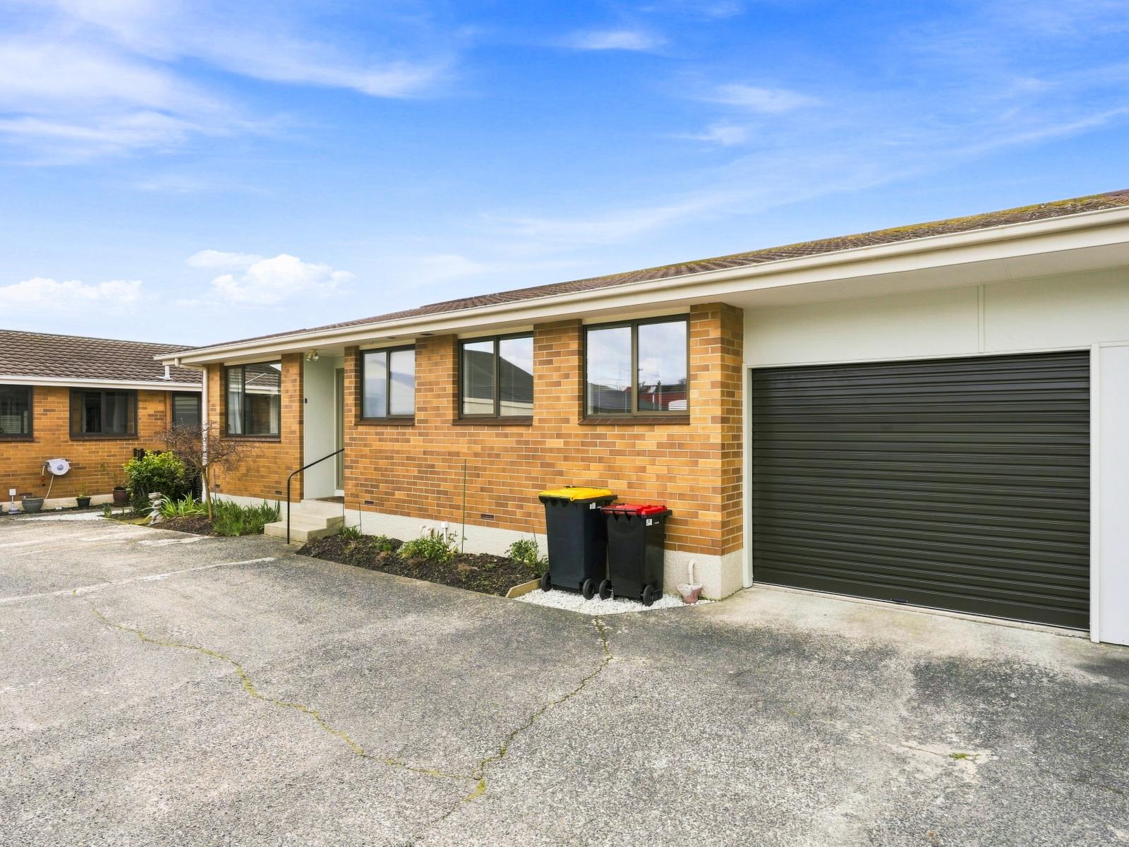 8B Mure Street, Mosgiel
