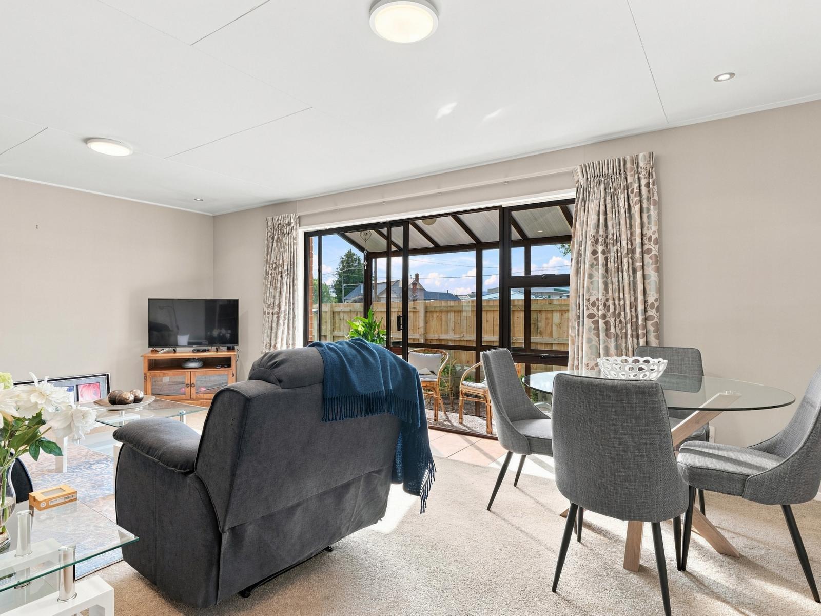 8B Mure Street, Mosgiel