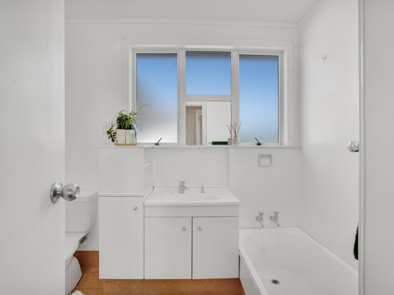 84 Ohanga Road, Onaero