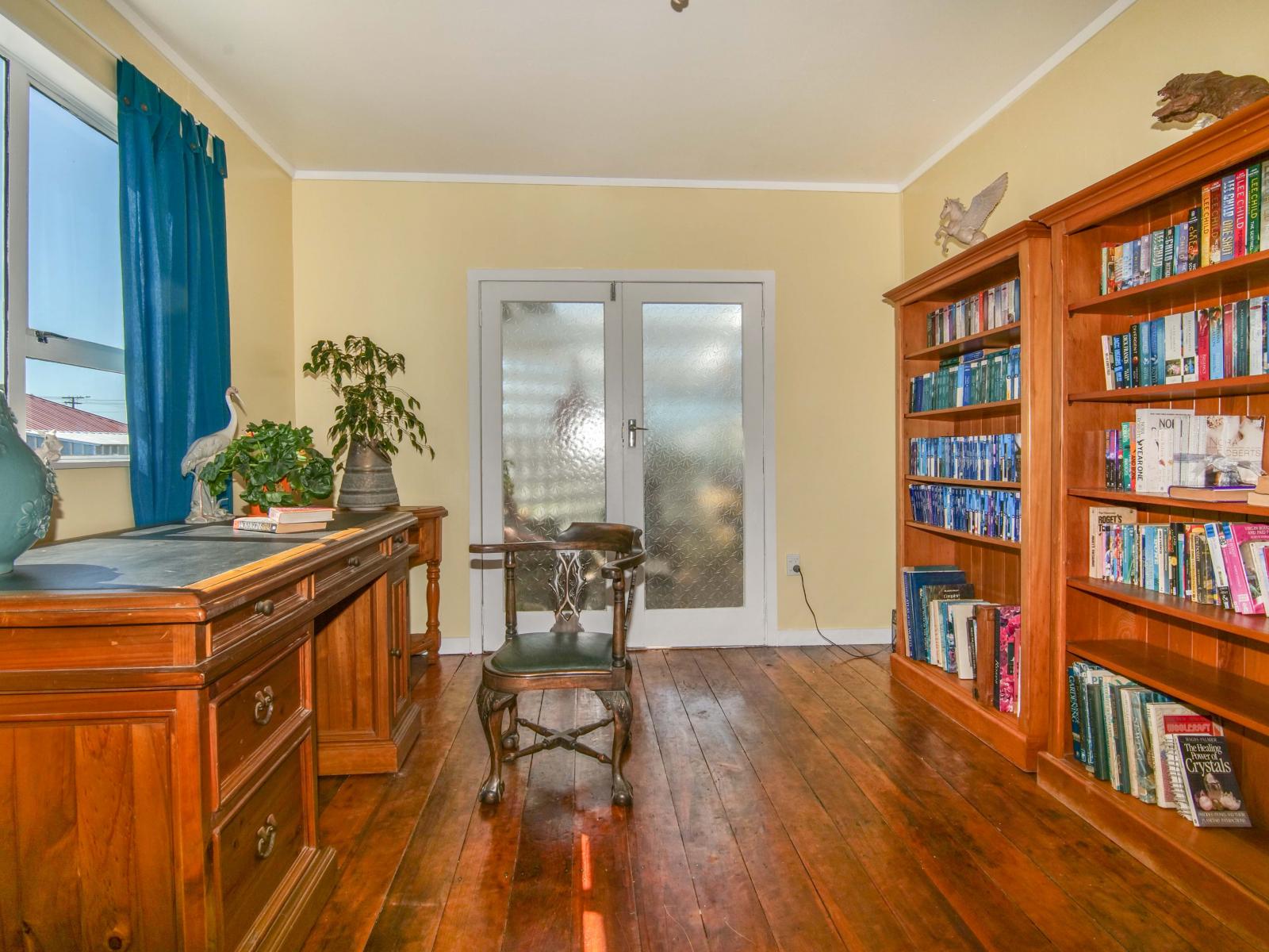 123 Queen Street, Westport