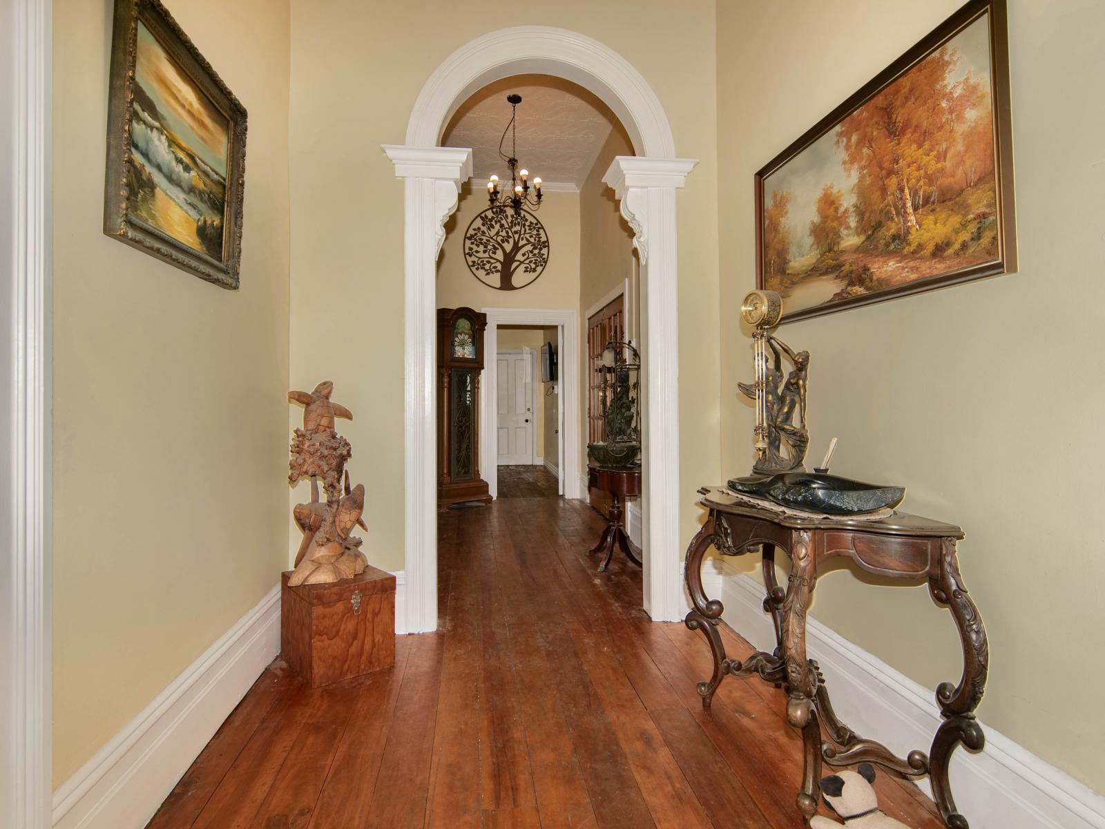 123 Queen Street, Westport